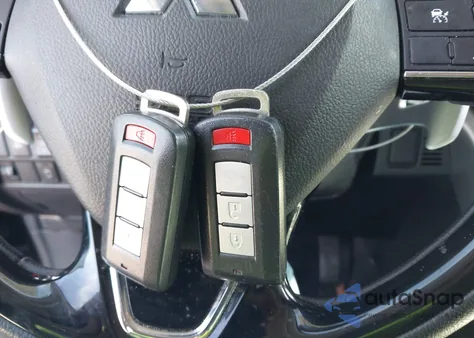 2019 Mitsubishi Eclipse Cross Sel z USA, uszkodzony, nr VIN JA4AT5AAXKZ024671